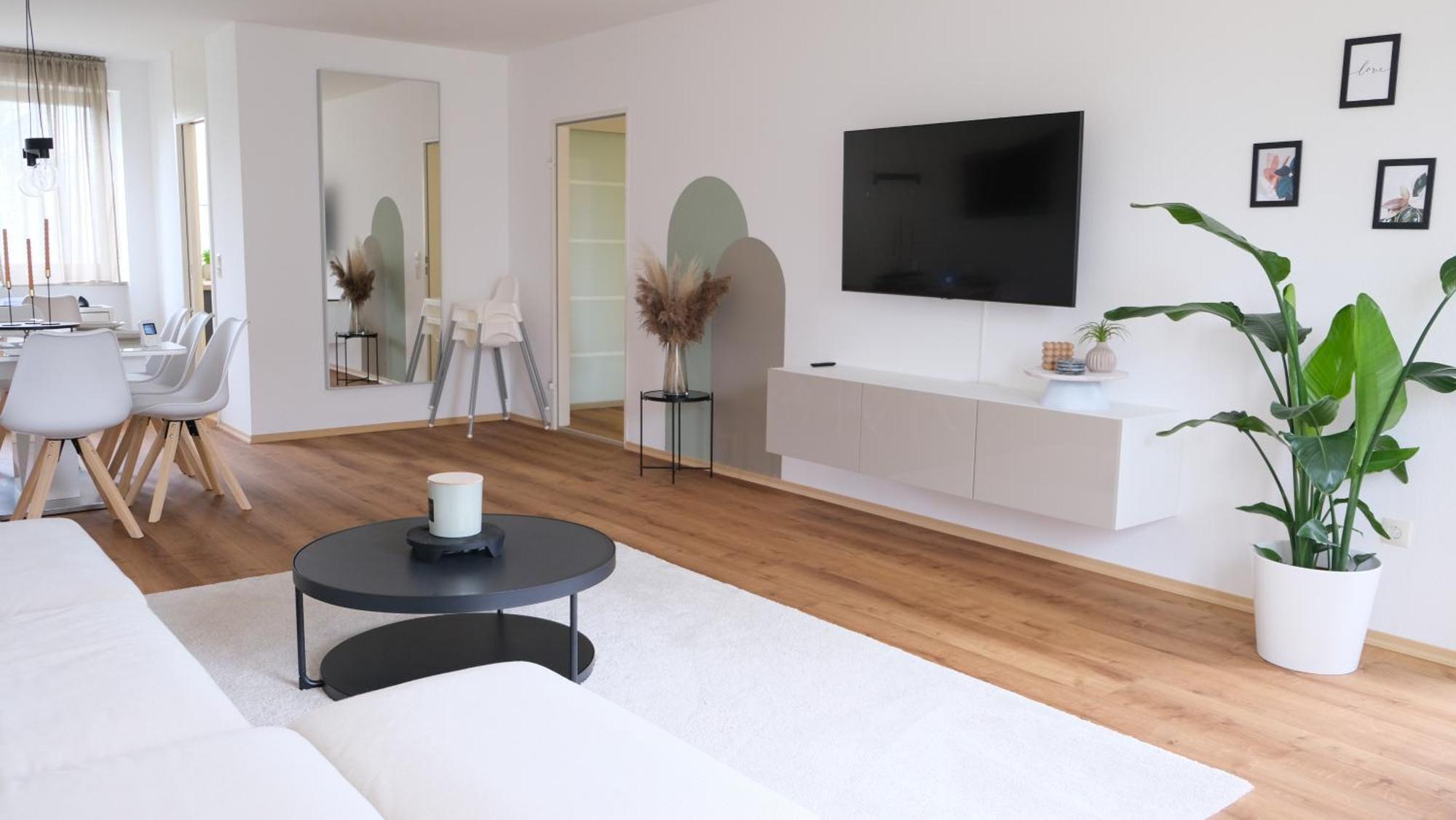 Casa Luxe - 120Qm - Zentral - Familienfreundlich - Parkplatz - 5Km Zum Legoland Apartment กุนซ์บวร์ก ภายนอก รูปภาพ